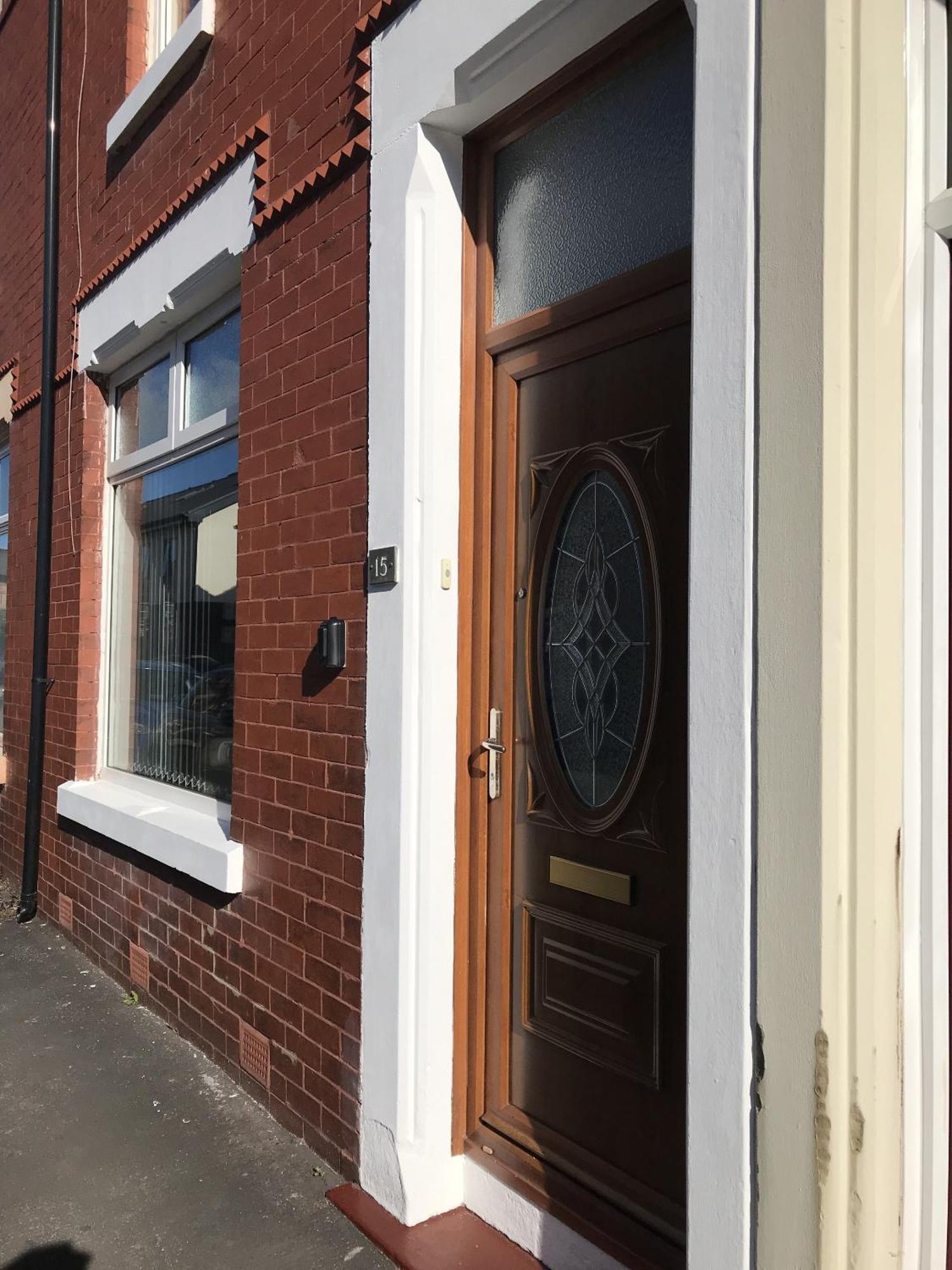 Bright Spacious 3-Bed With Office & Patio, Preston Preston  Exterior photo
